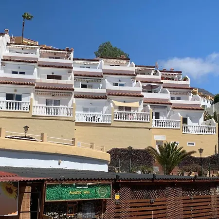 Oasis By The Ocean With Sea Views Apartment