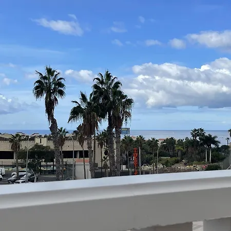 Oasis By The Ocean With Sea Views Apartment